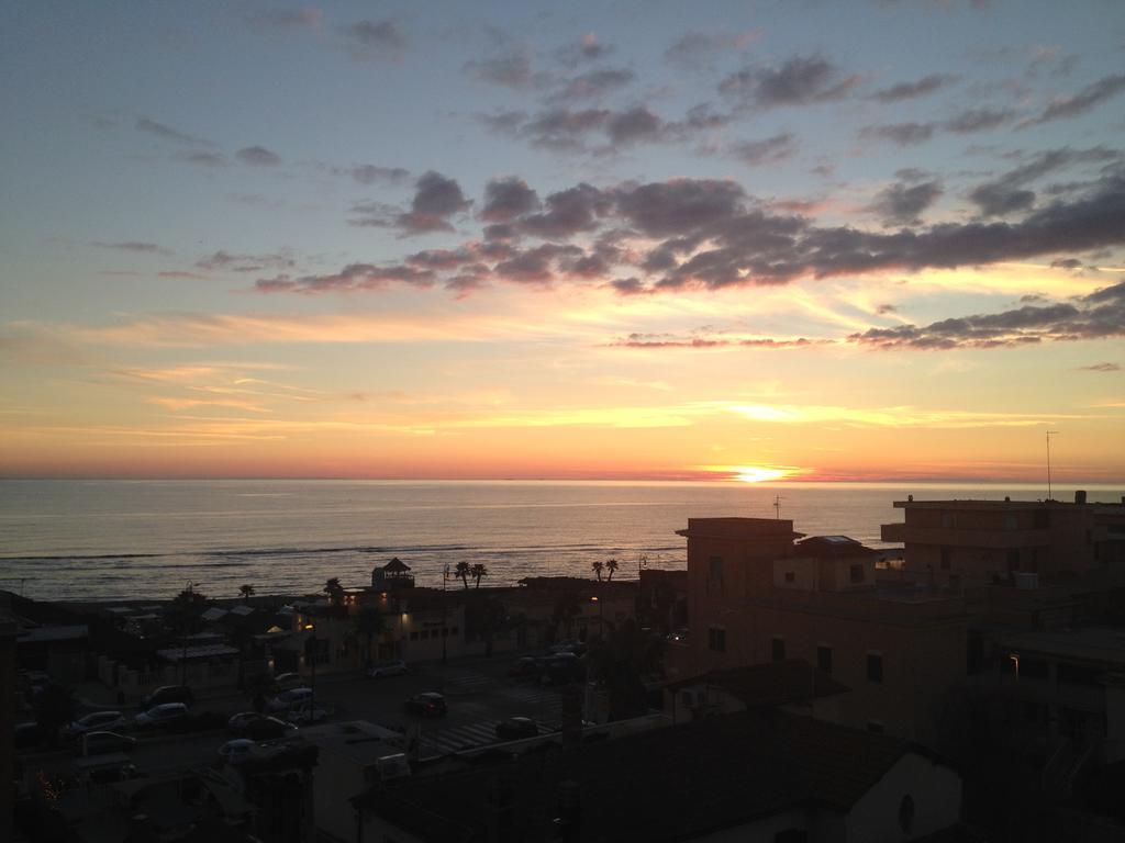 Mary'S Penthouse Apartment Lido di Ostia Luaran gambar