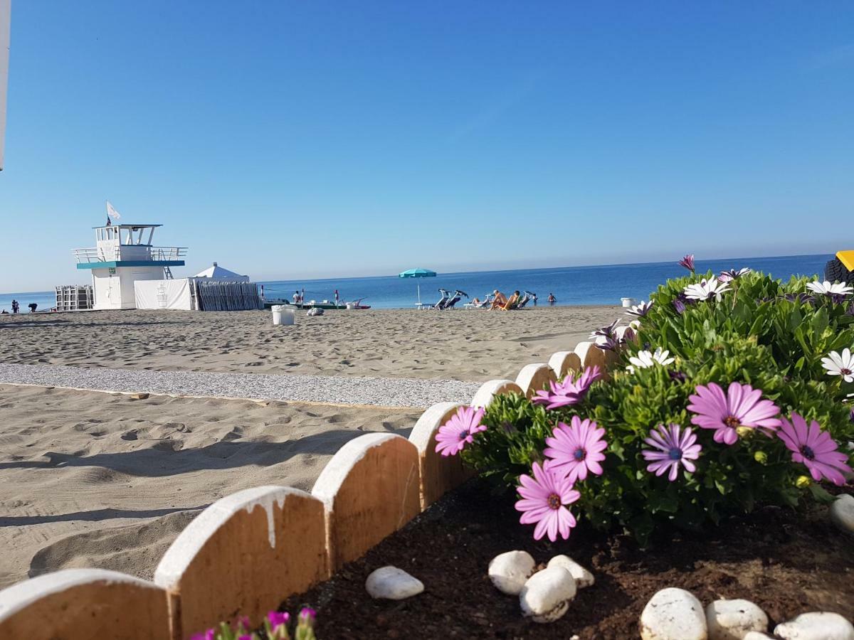 Mary'S Penthouse Apartment Lido di Ostia Luaran gambar